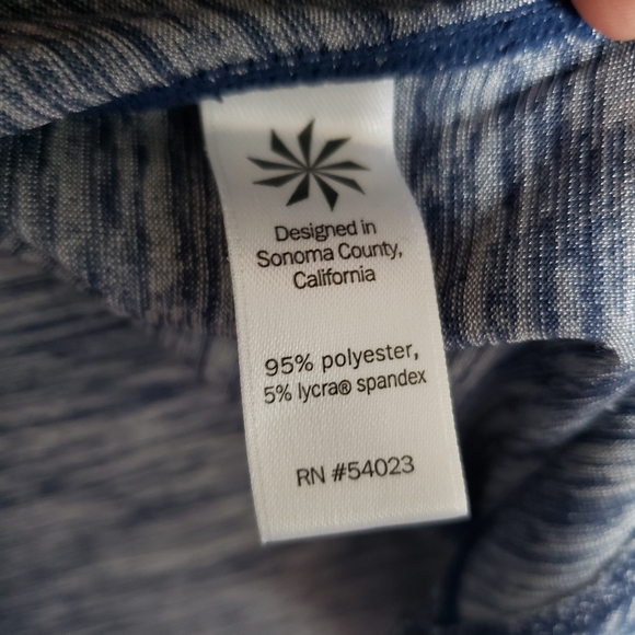 Athleta Utopia tee - Picture 8 of 8